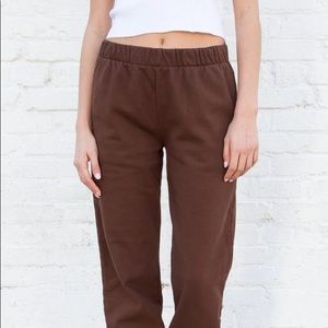 Brandy Melville Rosa Sweatpants